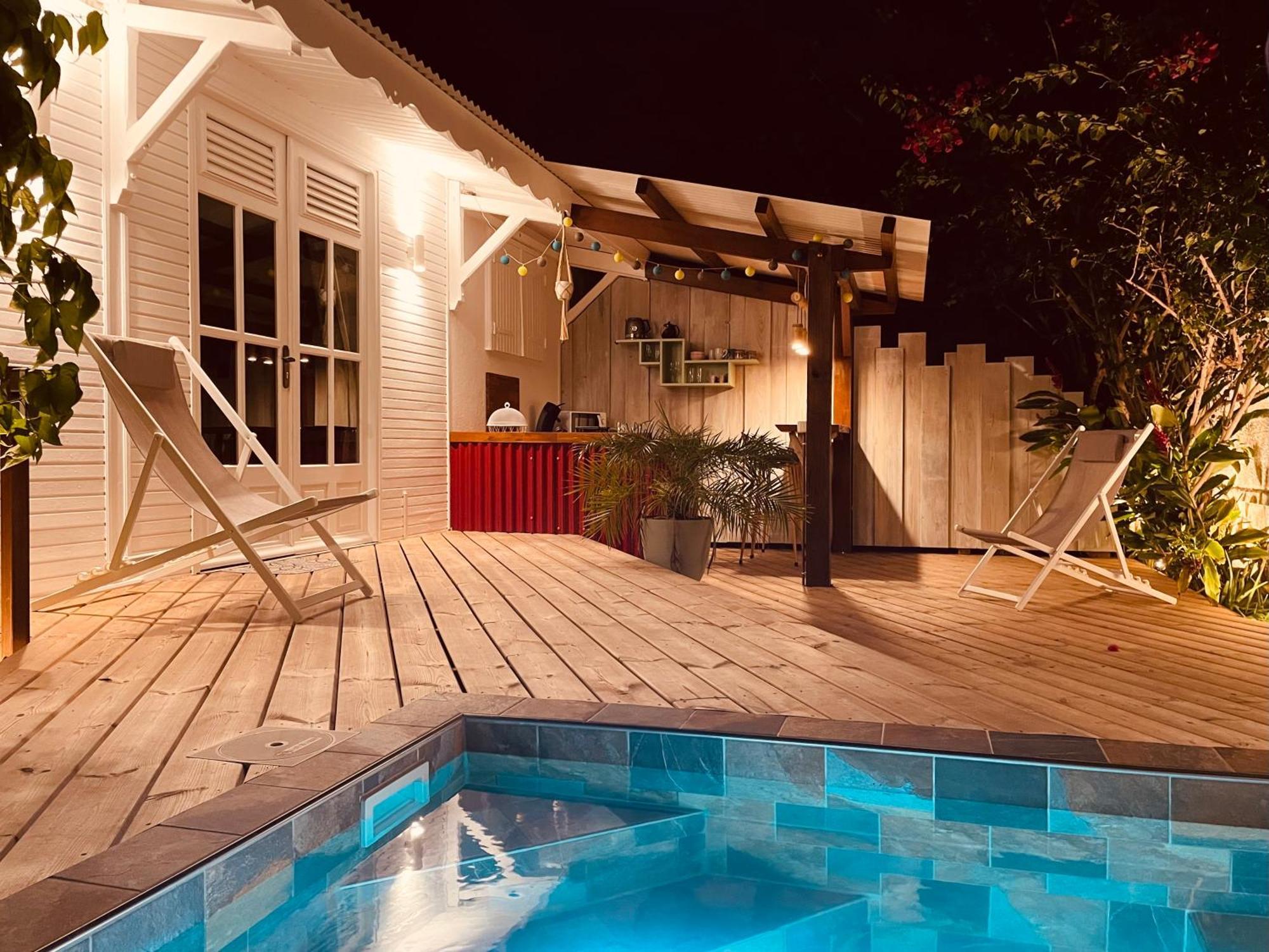 Les Coulirooms - Suite Avec Jacuzzi Et Grande Terrasse Sainte-Anne  Buitenkant foto