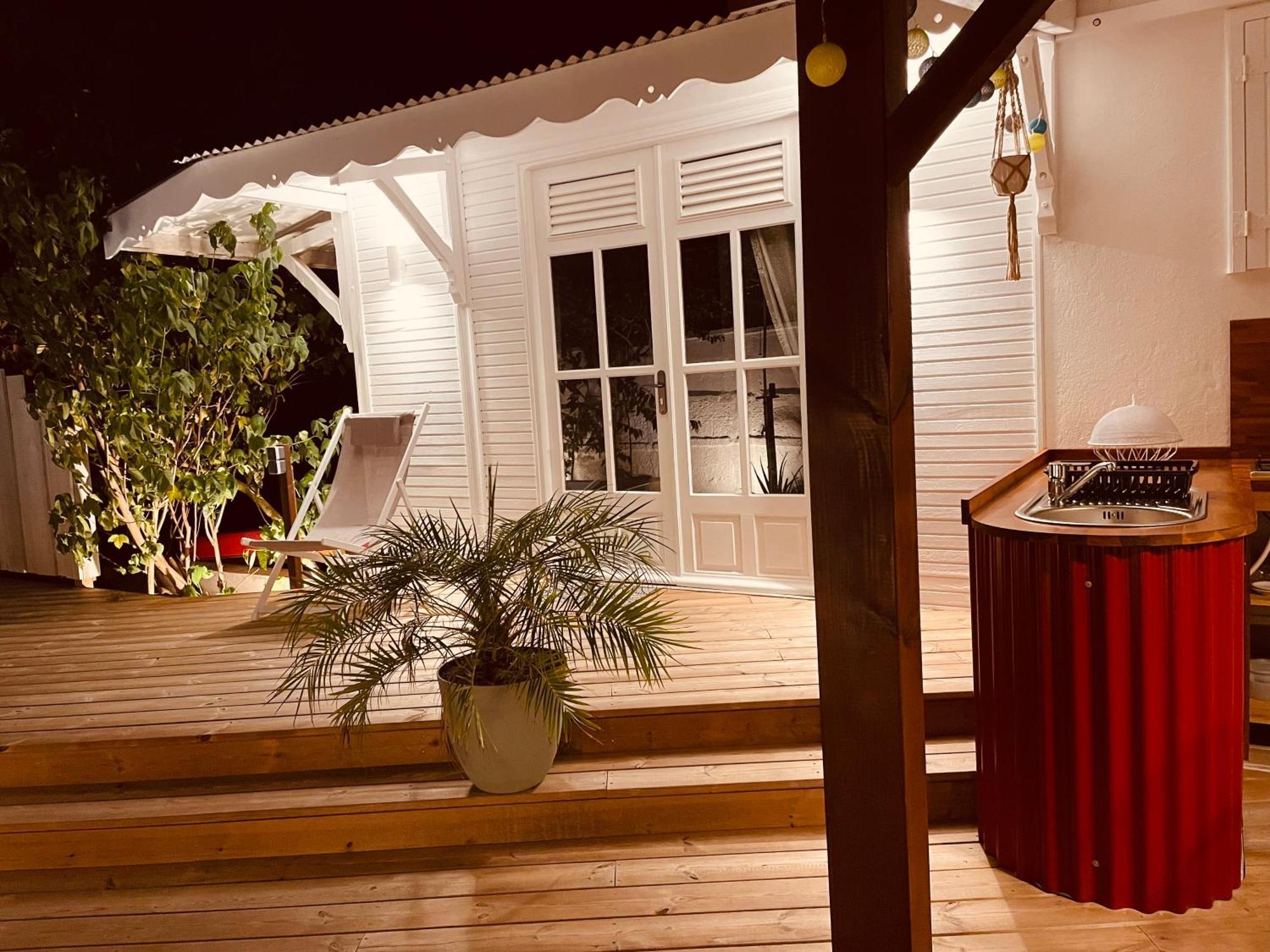 Les Coulirooms - Suite Avec Jacuzzi Et Grande Terrasse Sainte-Anne  Buitenkant foto