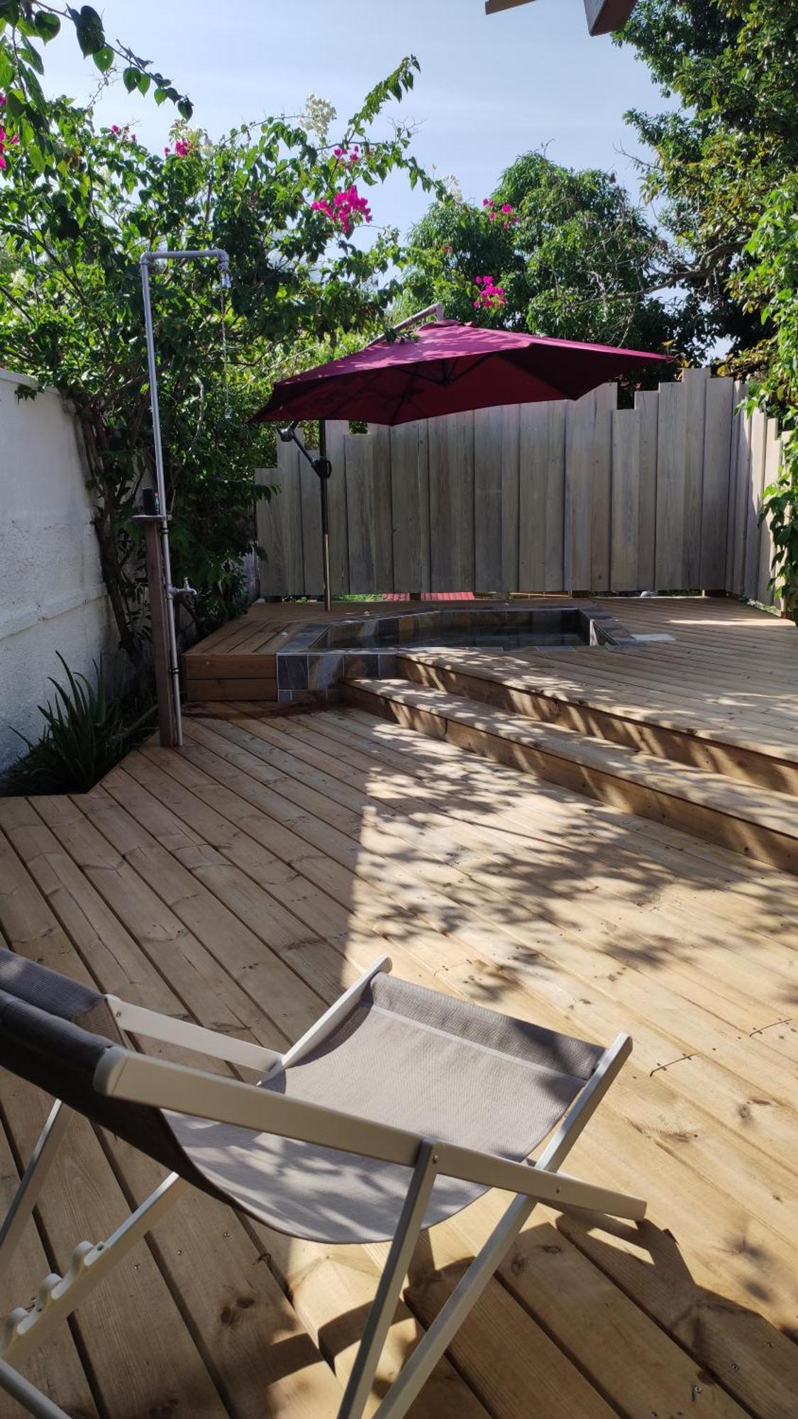 Les Coulirooms - Suite Avec Jacuzzi Et Grande Terrasse Sainte-Anne  Buitenkant foto