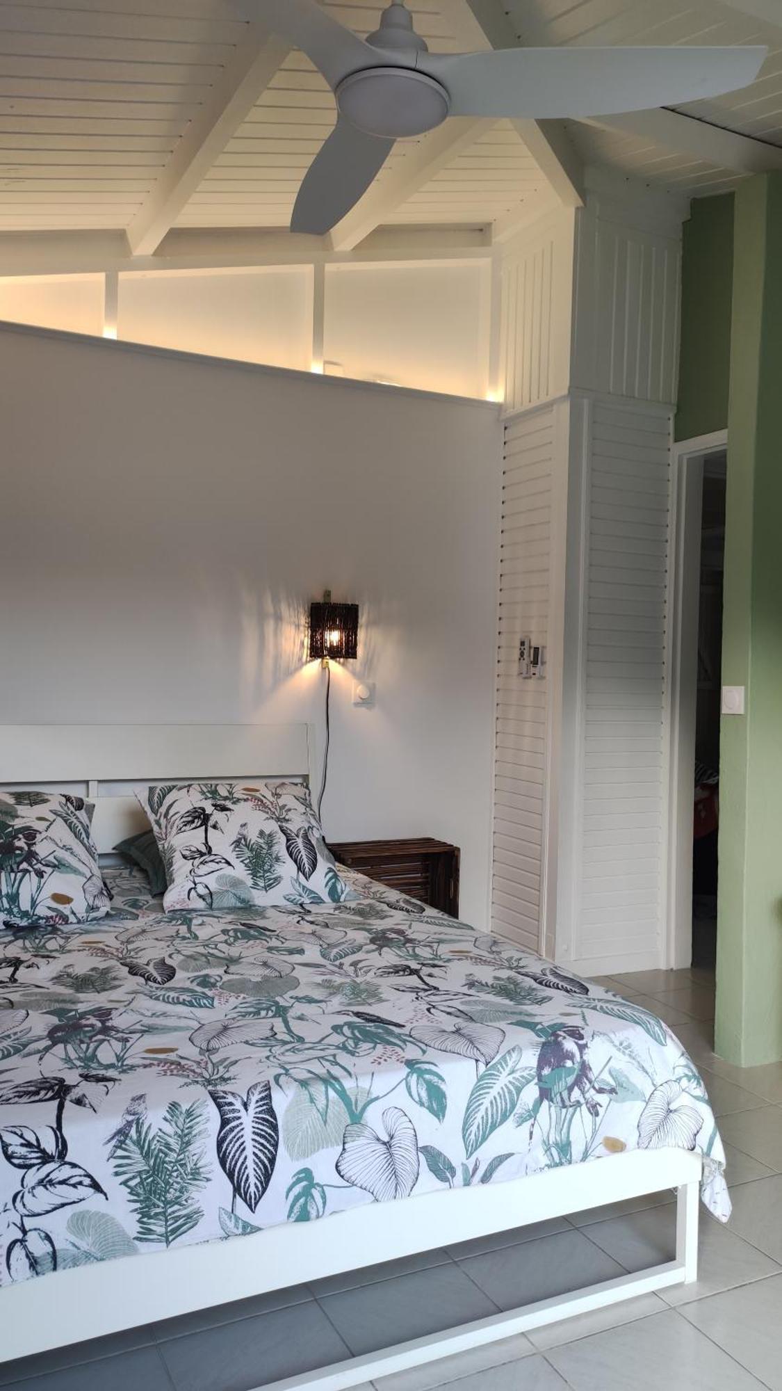 Les Coulirooms - Suite Avec Jacuzzi Et Grande Terrasse Sainte-Anne  Buitenkant foto